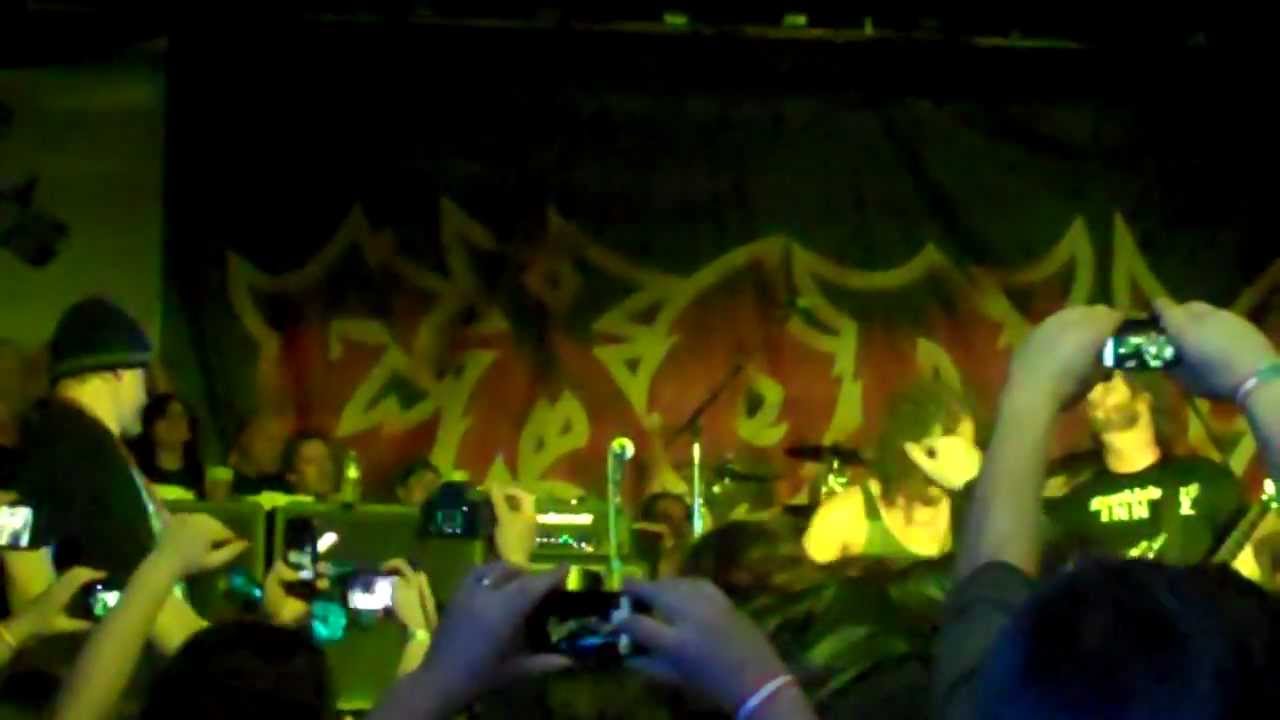 Kirk Hammett! Joins EXODUS on Whipping Queen, Oakland Metro, Oakland CA, 2/4/2012 - YouTube