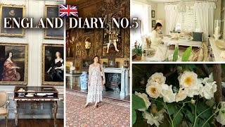 Petworth House, Lunch at the Crown, Writing Postcards