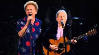 Simon & Art Garfunkel - The Sound of Silence - Madison Square Garden Live Concert - 2009 - 2011.flv