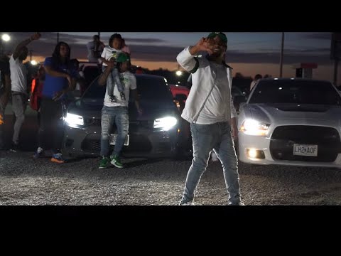 DMT O - Hell Cats & Track Hawks Freestyle (Official Video) Directed by : BuzzoTrap