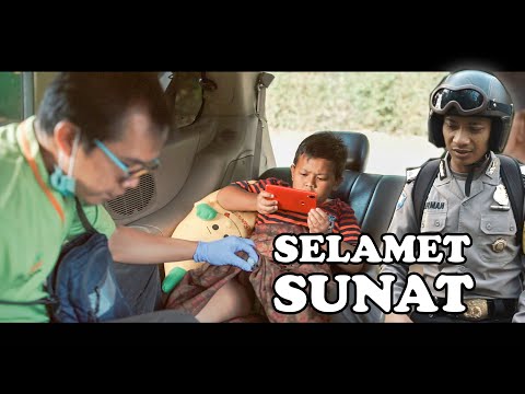 slamet-sunat-pak-bhabin-polisi-motret