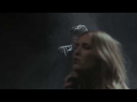 NATALIA BELLIDO @ "Puede costar mucho" [Videoclip]