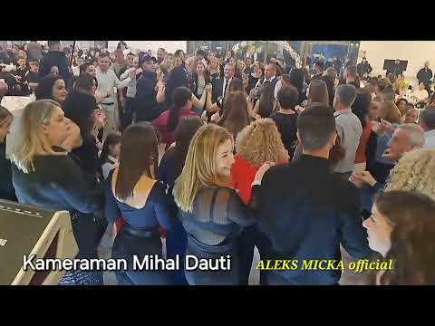 ALEKS MICKA 2026 PARNITHA CAVALARI Klarinetisti BASTRI POCEMI MBRËMJA E VITIT TË RI.