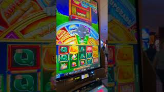 Dapat jackpot di mesin RAKSASA! #slot #kasino #jackpot