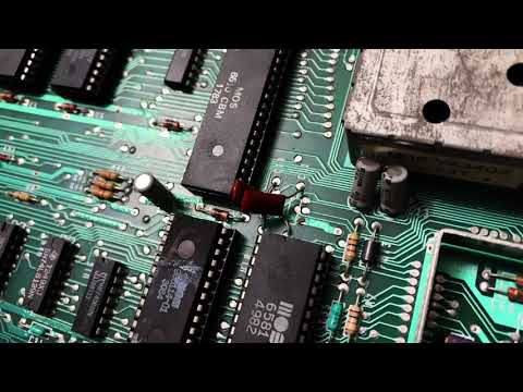 World of Commodore 2022 - Commodore 64 Circuit Board Extreme Closeup View! 326298 A - Episode 1197
