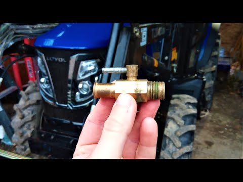 Fixing The Leaky Cooling System On My Chinese Tractor - Lovol TB554