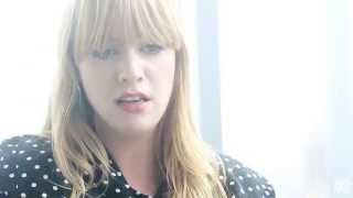 Acoustic Performance: "Let Em' Eat Cake" - Alexz Johnson