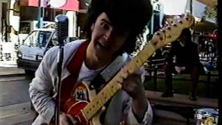 Telephone Call From Istanbul - Early Red Elvises cover of Tom Waits