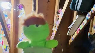Oscar the Grouch Sings Knock Three Times