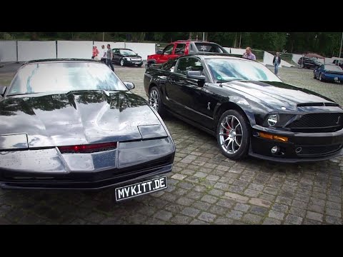 Mein Knight Rider KITT Replika vs. Knight Industries 3000 (Stimme: Peter Flechtner) - www.myKITT.de