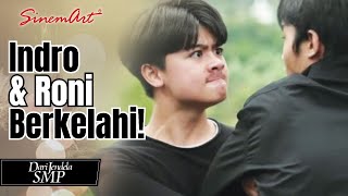 Download lagu Indro & Roni Berkelahi!! Apakah persahabatan mereka akan hancur?🙈 | DARI JENDELA SMP - 15 Feb 22 mp3 Download lagu Indro & Roni Berkelahi!! Apakah persahabatan mereka akan hancur?🙈 | DARI JENDELA SMP - 15 Feb 22 mp3