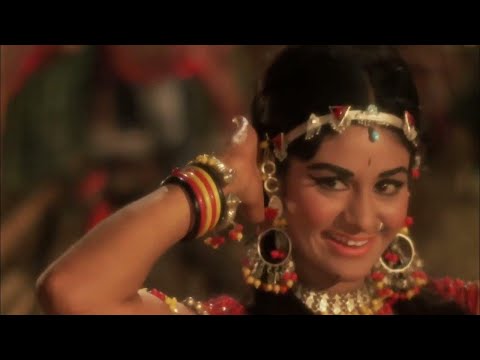 Dilbar Dil Se Pyare-Caravan (English Subtitles)