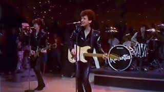 The Romantics - Rock You Up