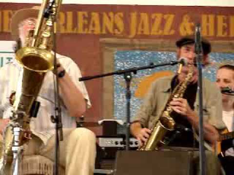 The New Orleans Jazz Vipers at Jazz Fest 2009