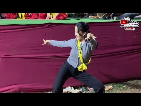 Mojang Karawang - Gadis Cantik Jago Mencug! Bajidor Wangsit Enterprise