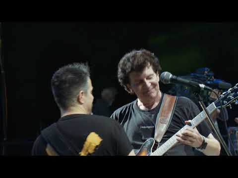 Bajaga & Instruktori - Tišina (U Puli lom - Live at Arena)