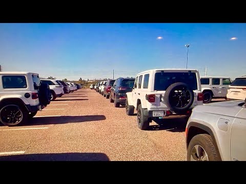 Parkplatz voller 4XEs