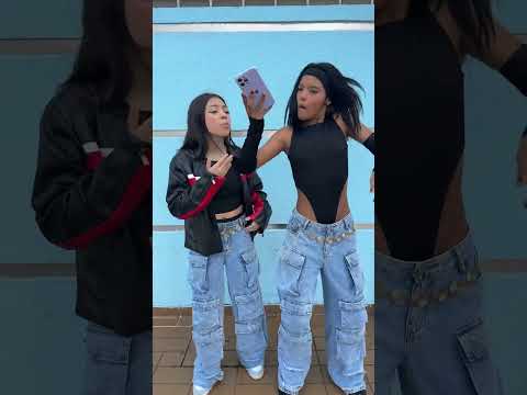 STOP SENDING AUDIO I'M IN UKRAINE!