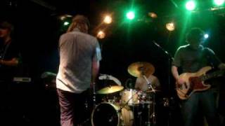 Mad Caddies - Mum`s The word + Tired Bones (Live)