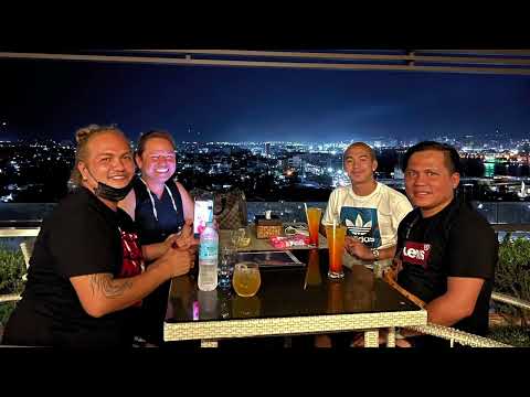 Cebu à noite do Scape Skydeck