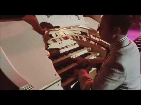 The Music of Al Jolson - Richard Hills