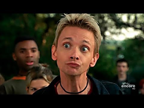 ТОП 10 фильмов похожих   на   Крутой парень/Новичок  2002. Молодежные фильмы про подростков и школу