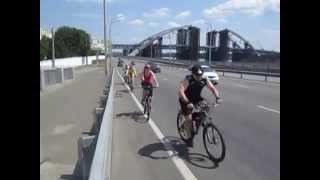 preview picture of video 'Экстрим вело-тур субботнего дня, набережная Днепра'