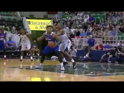 Jahlil Okafor Scores 20 in Sixers Debut