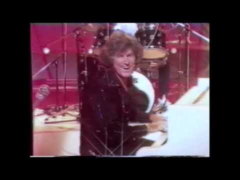 Nut Rocker - Jade Hurley