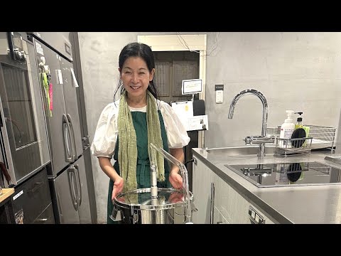 医療ビジネス薬科学科 ローズマリー蒸留体験レポート