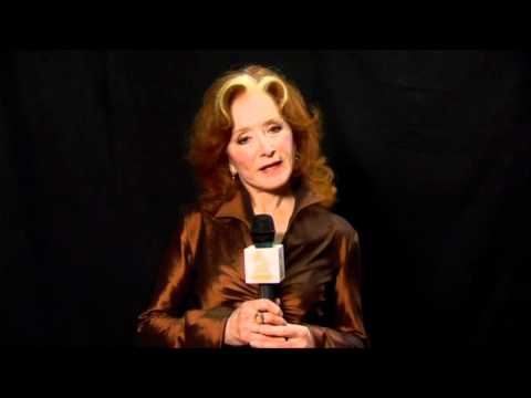 Thumbnail for Bonnie Raitt - Backstage Thank You by Bonnie Raitt