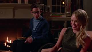 Glee - Full Performance of &quot;What the World Needs Now&quot; // 6x6