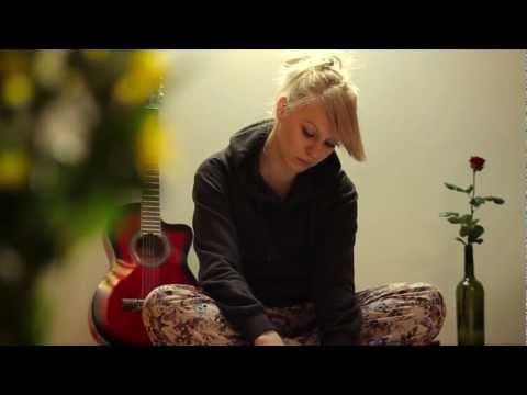 Markiz - Par lijepih riječi (službeni spot)