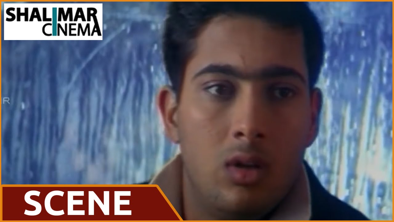 Oke Kshanam Lyrics  | Kalusukovalani | Gajala, Gayatri, Pratyusha, Sunil, Uday Kiran | Devi Sri Prasad