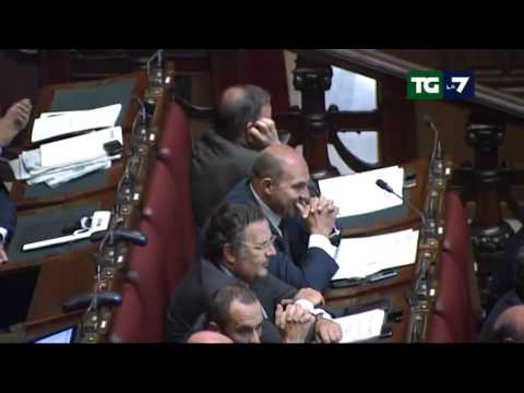 Tg La7 - Edizione delle ore 13.30 del 23/07/2011