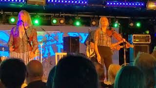 Steeleye Span - &quot;The Hard Times Of Old England&quot;