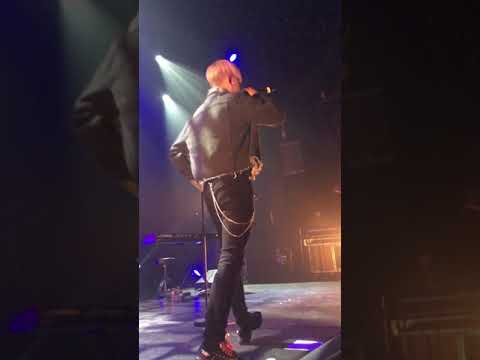 PLT WEGOHOLIC IN PARIS MOTI - HUMBLE