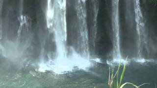 preview picture of video 'Huangguoshu Waterfall 黃果樹瀑布 - 大瀑布景區 - 第三觀瀑台 day 10 - 26 ( China )'