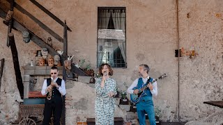 Sweet and Sour - voce e chitarra