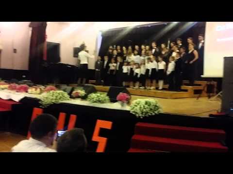 CORUL DE TINERET NAZNA: Frumoasa-i viata