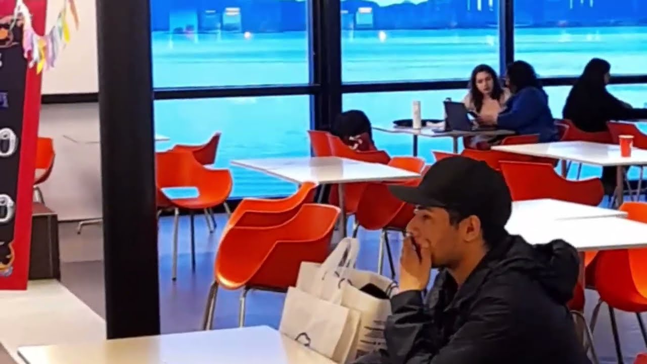 10/11/25 "Que falta que me haces" Miguel Caló en la Milonga del Paseo del Fuego Shopping Ushuaia