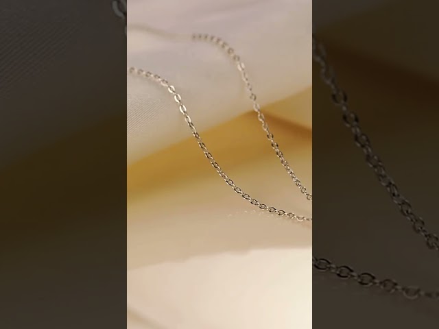 Vídeo relacionado con Hmzidz Collar Mujer Colgante de Notas Musicales,Cadena en Plata de Ley 925,Bonitos Collares Choker para Niña,Gargantilla para Mujer,Collares de Moda para Mamá y Mejores Amigos