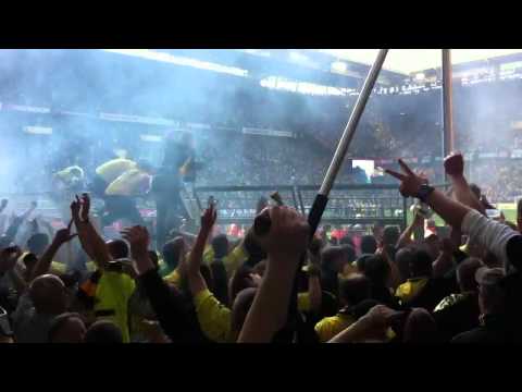 BVB - Nürnberg 2011 Abpfiff - endlich Meister