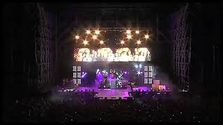 CAPAREZZA Ti fa stare bene   Live