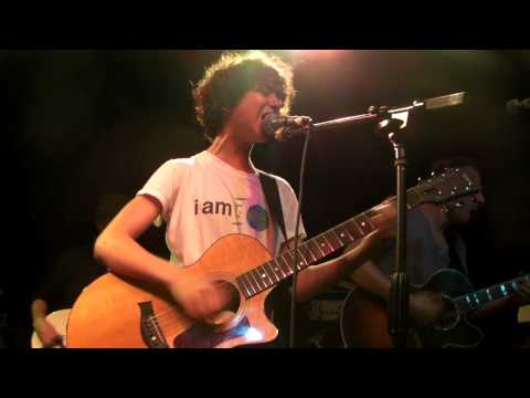 Losing You To The Crowd - Nat And Alex Wolff