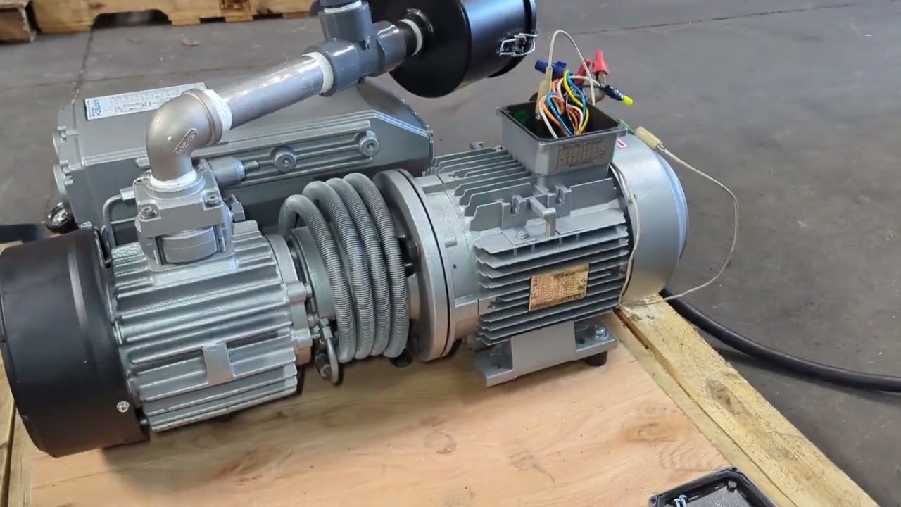 Airtech L-100 5 HP Rotary Vane Oil Lubricated Vacuum Pump 230/460V 3 Phase