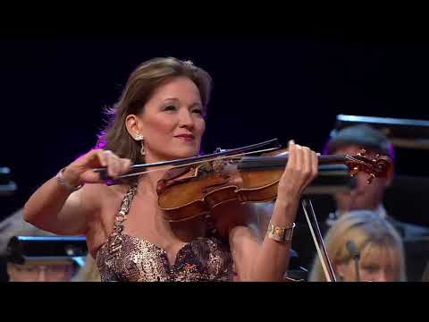 KATICA ILLÉNYI -  Hungarian Rhapsody No. 2. Warsaw Opera short