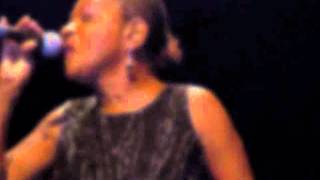 Alaíde Costa - FIM DE NOITE - Ronaldo Bôscoli-Francisco Libório Feitosa