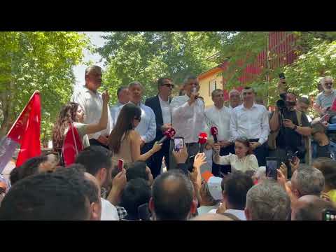 Pozantı Akçatekir, Seçilmiş Genel Başkan Özgür Özel’i bağrına bastı