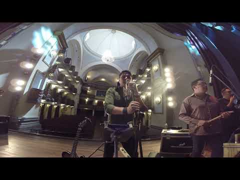 En Coma Bolivia - Un Nuevo Amor - Concierto en VIVO